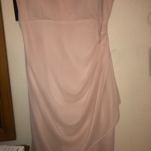 Dress - Picture 3 of 4